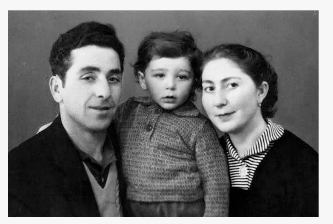 Маленький Лепс с родителями 