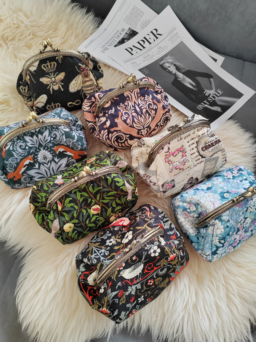 Косметичка женская с фермуаром TALER ACCESSORIES