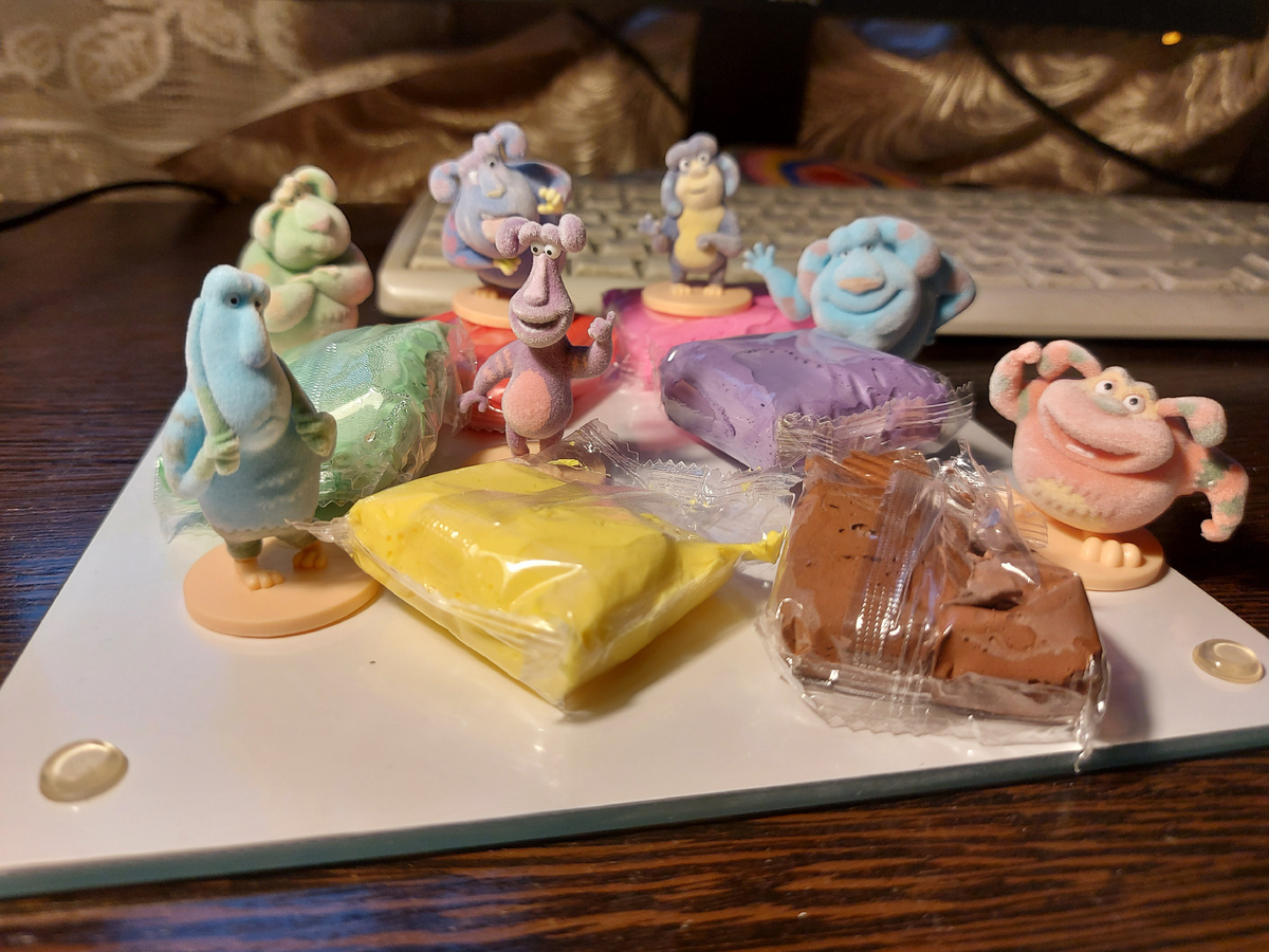 Парни, что происходит?!