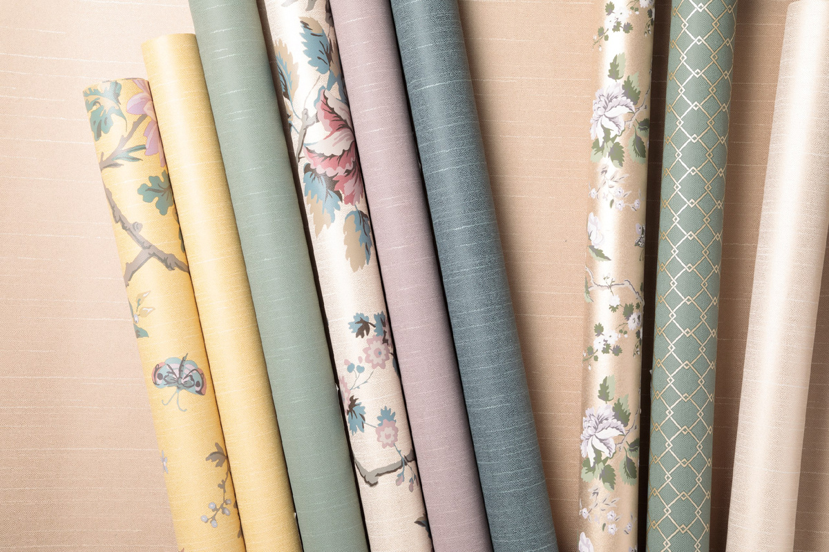 Флизелиновые обои из коллекций Loymina