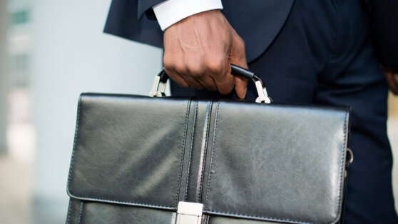    Российские компании отметили снижение негативного влияния санкций в 2024 году Алина Городниченко