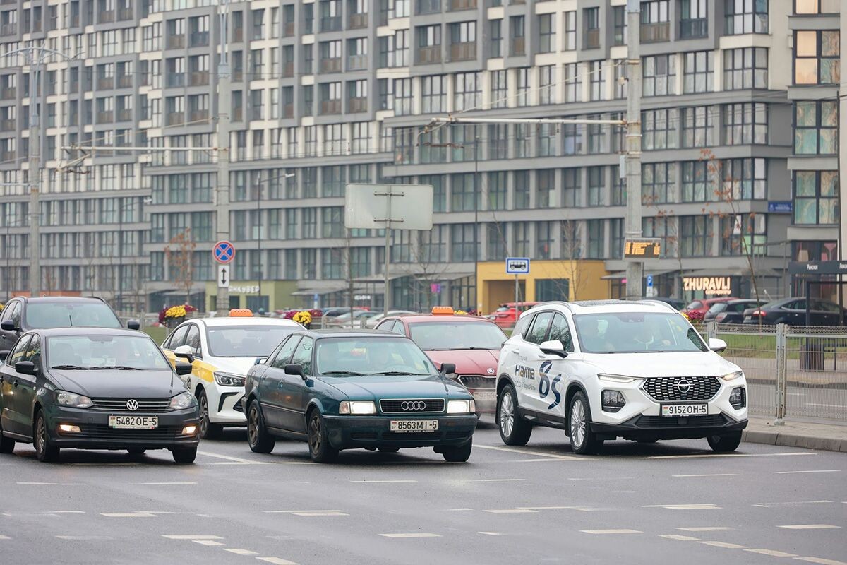 Блок реле и предохранителей ВАЗ-2107 404.3722 (2105-3722.010-22) ПАО "АВАР" г.Пс
