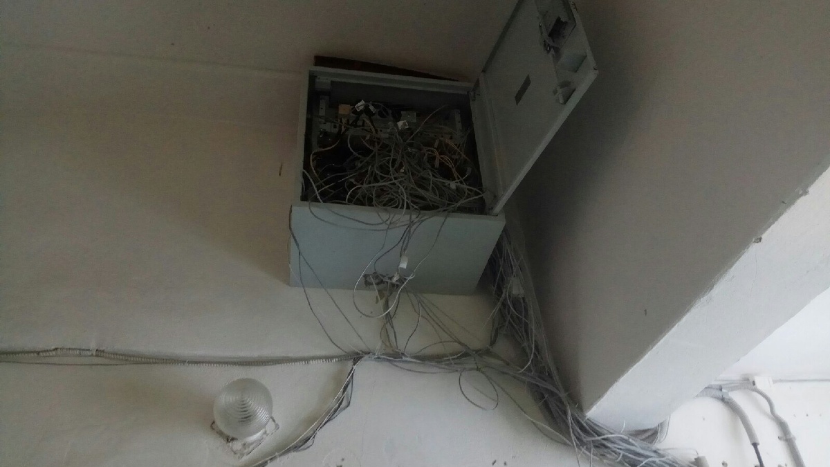    Как заставить провайдеров прибраться в их проводах