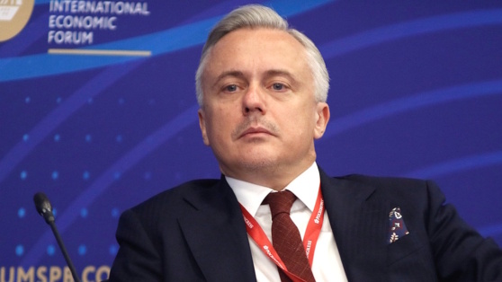    Гендиректор газеты "Аргументы и факты" Руслан Новиков празднует 50-летний юбилей Мария Демушина