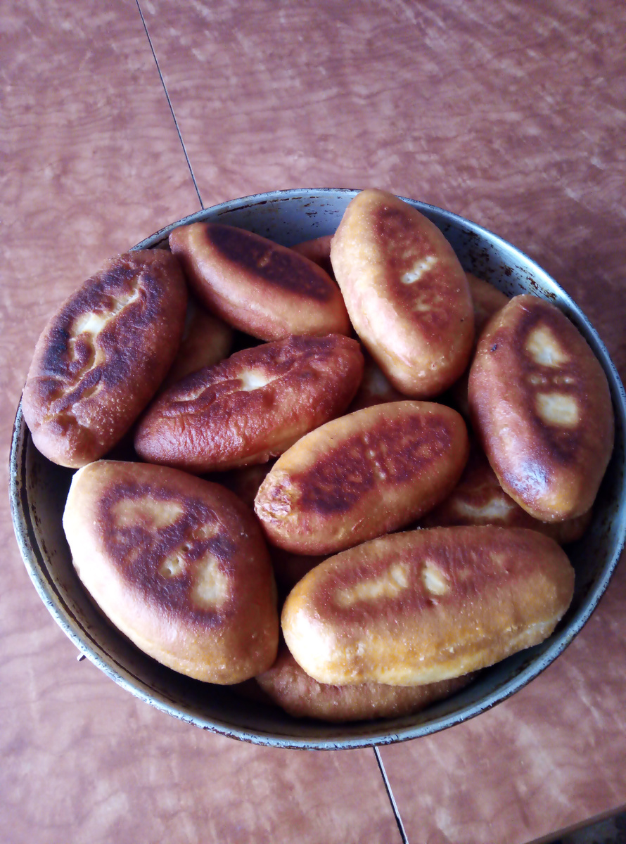 отвлеклась немного, чуть подгорели одни из последних. личное фото автора.