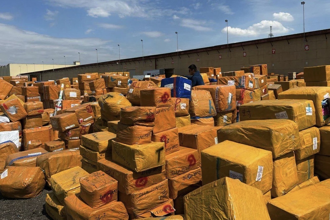 Забор товара фулфилмент-центром Fastfull