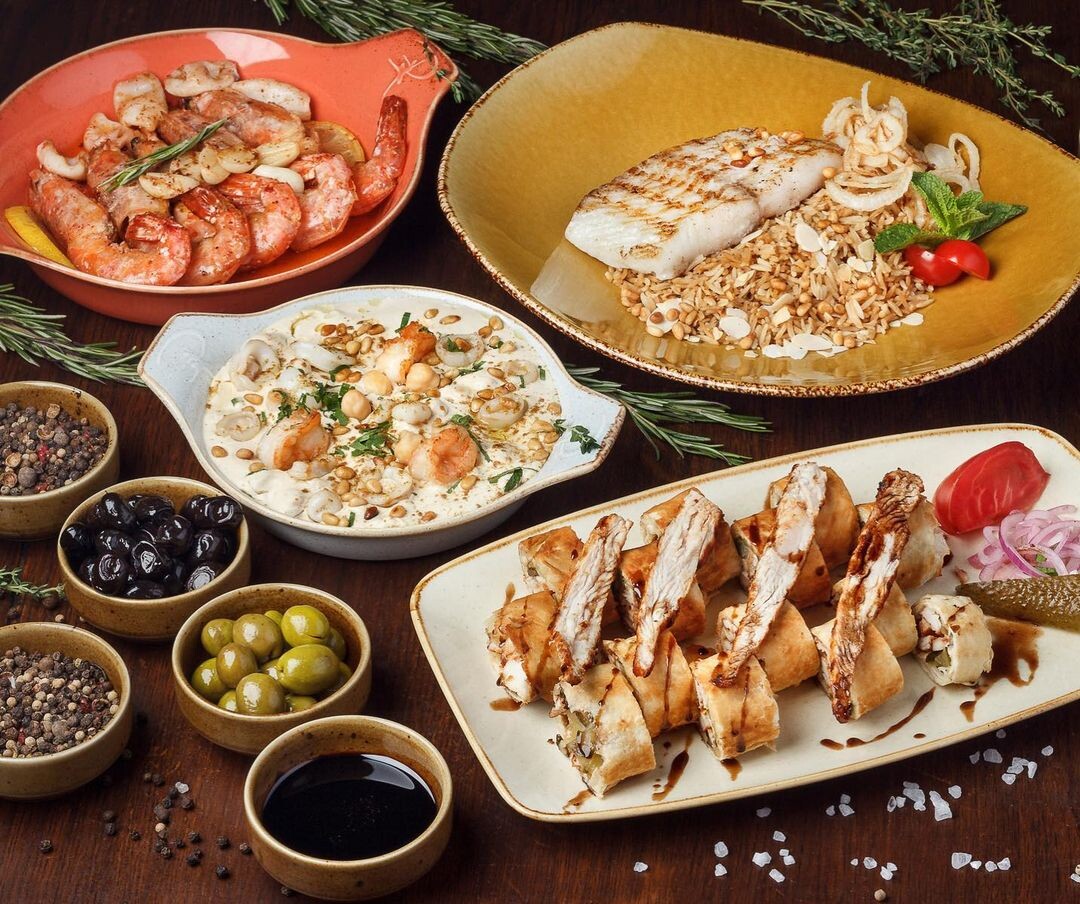 Ливанская кухня — это настоящий рай не только для вегетарианцев, но и для тех, кто любит рыбу, морепродукты и мясо.