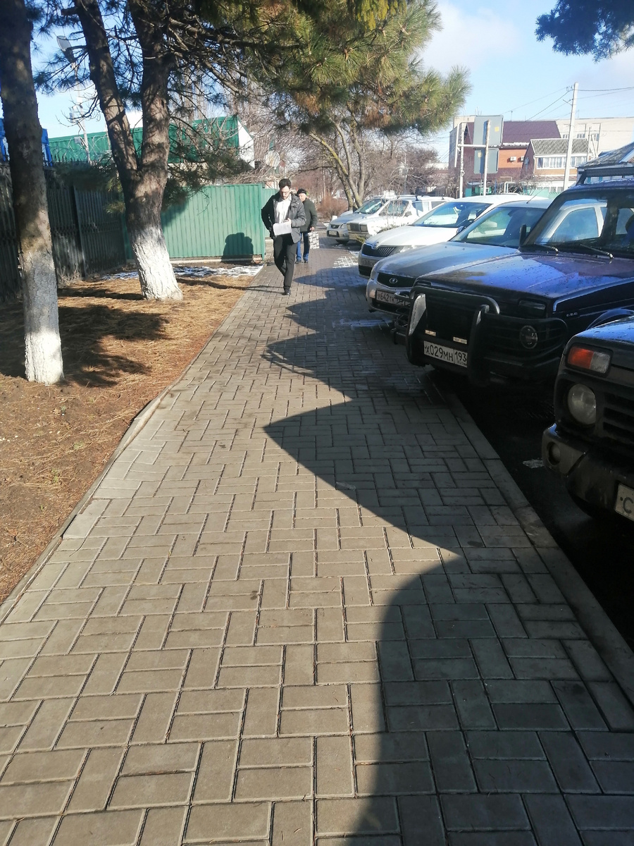 Снег как и не было.