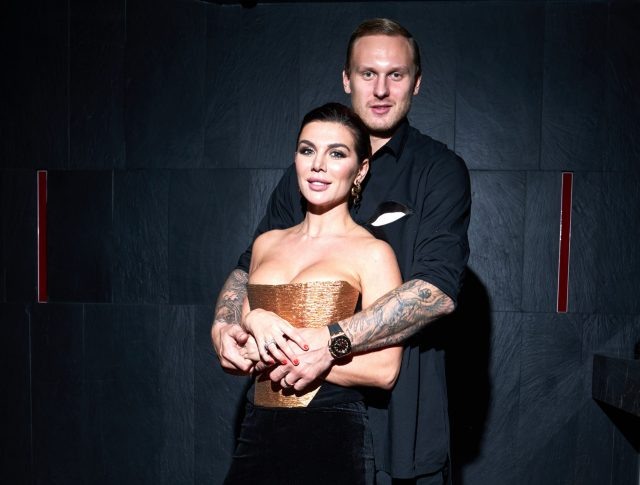    Анна Седокова и Янис Тимма. Фото: Legion-media