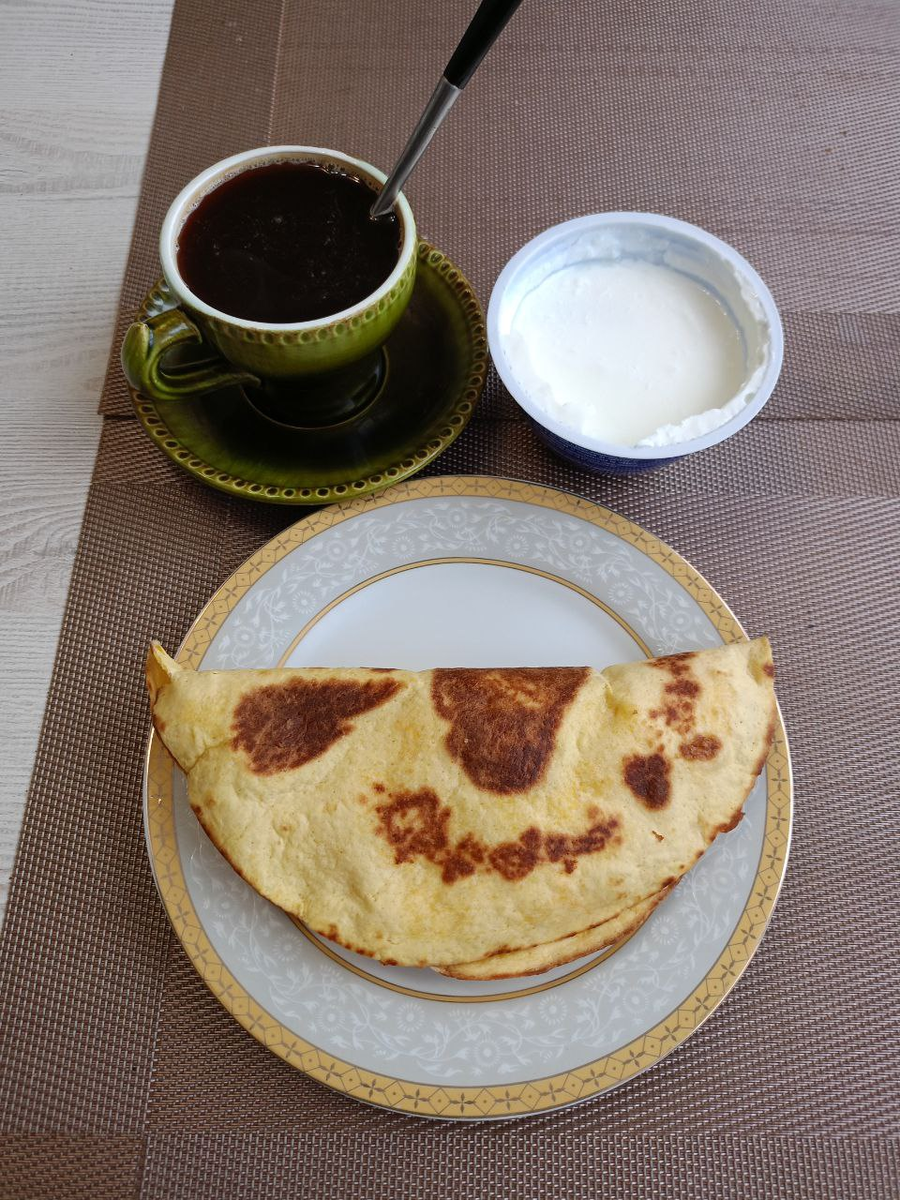 КБЖУ: 436/29,4/18,0/39,1