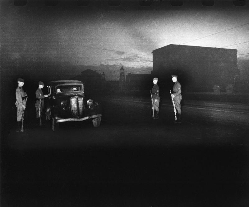 Советский военный патруль