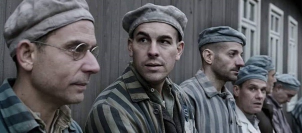 Готовясь к роли фотографа, Марио Касас потерял 15 кг