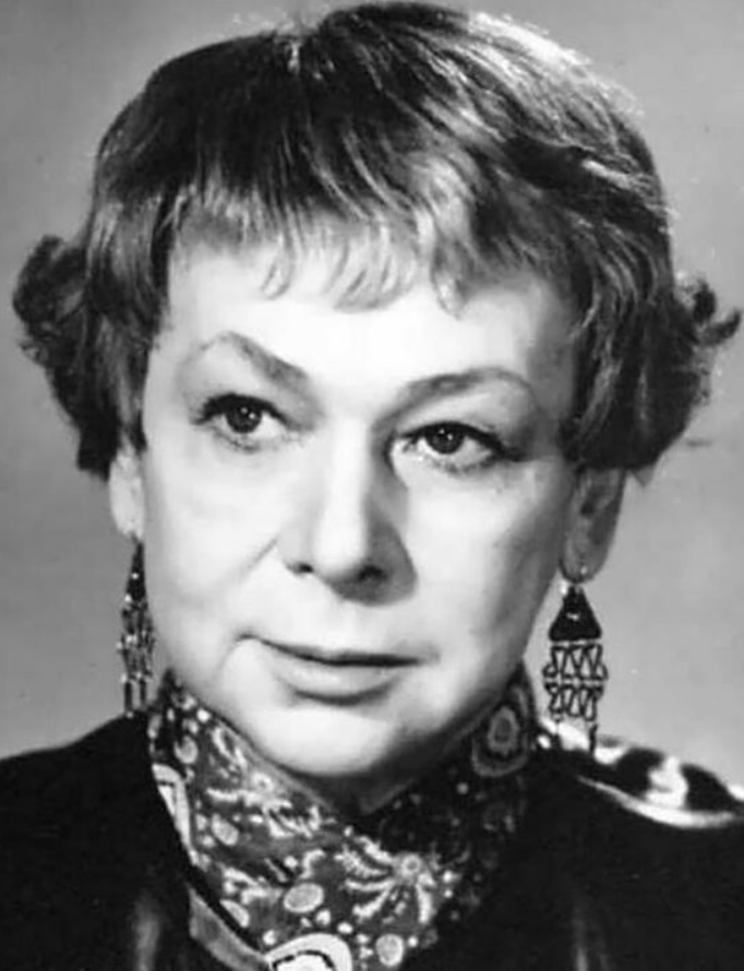 Валентина Серова