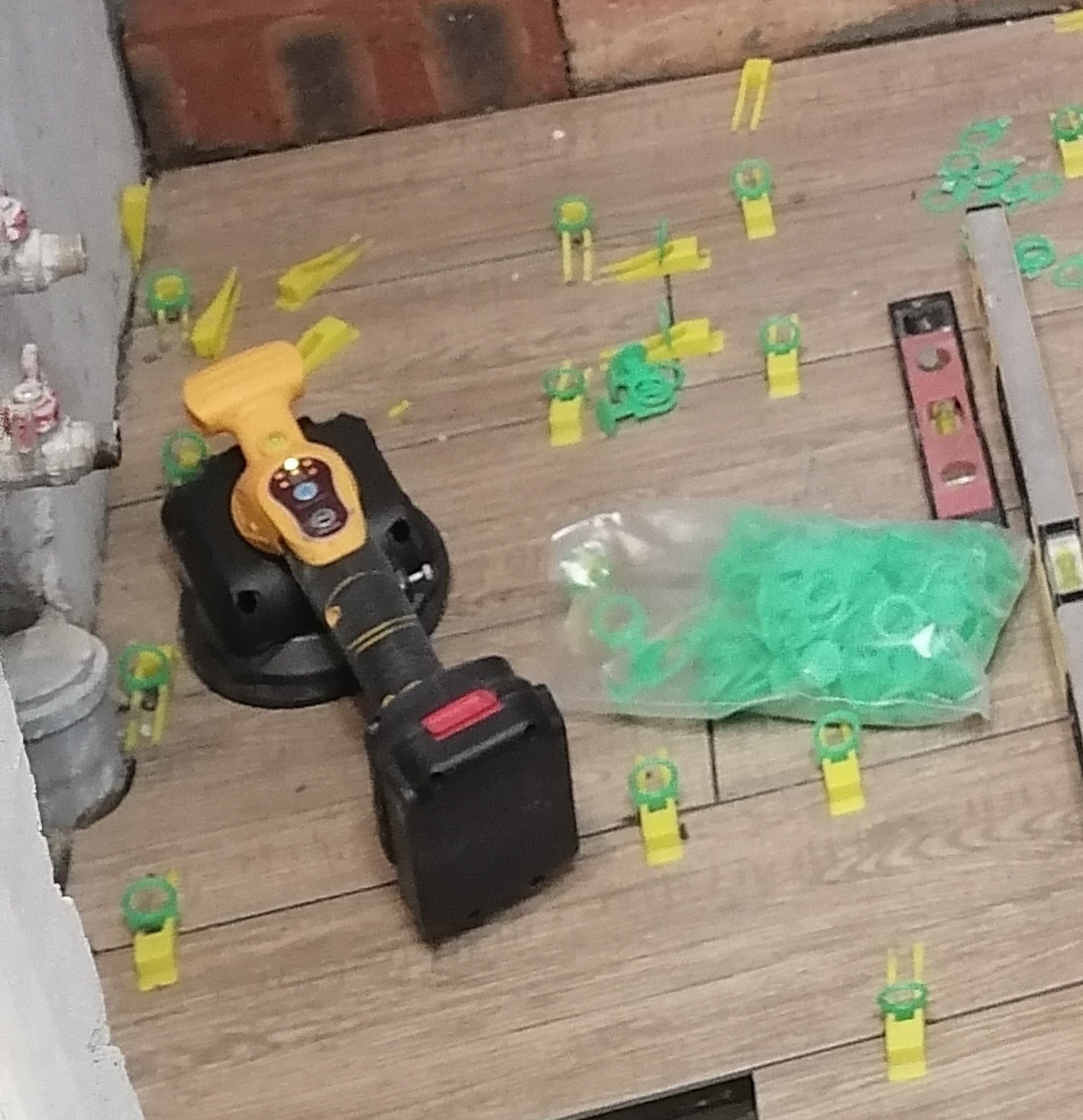 Вот она родимая - виброприсоска!