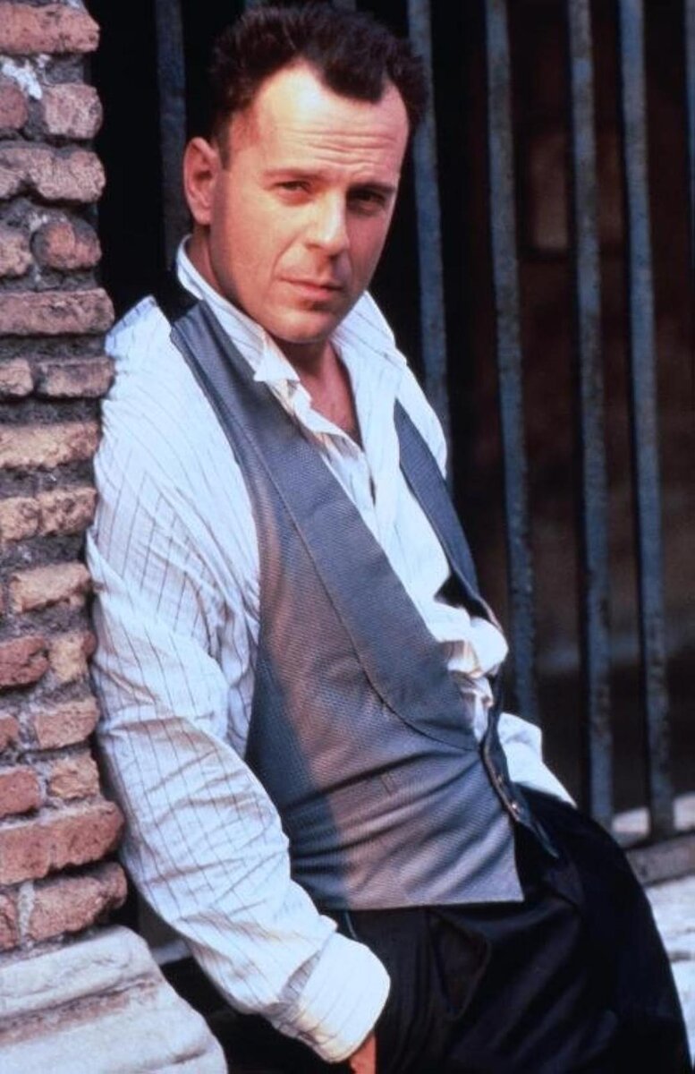 Брюс Уиллис