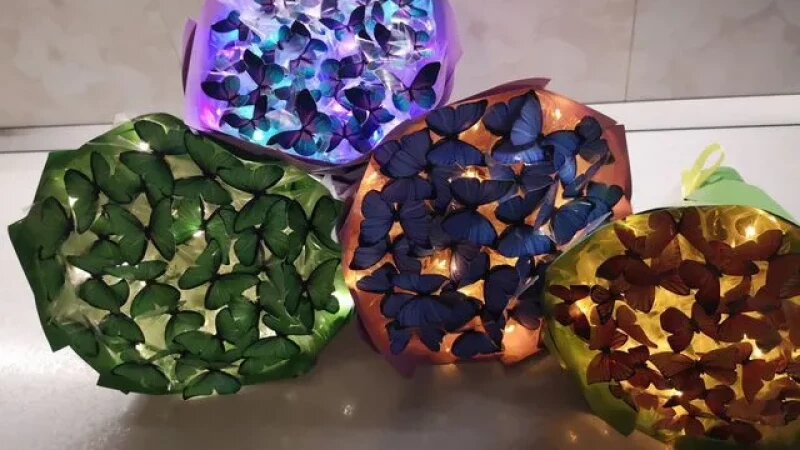     Букет из бабочек. Авито