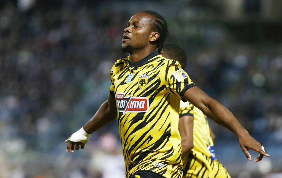 Нападающий клуба АЕК и сборной Тринидада и Тобаго Леви Гарсия. Фото из интернета.