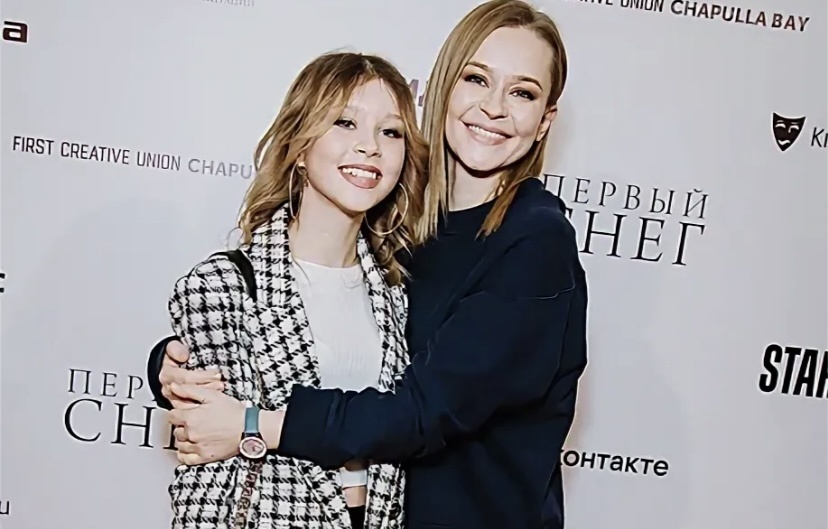 Анна Пересильд с мамой Юлия Пересильд 