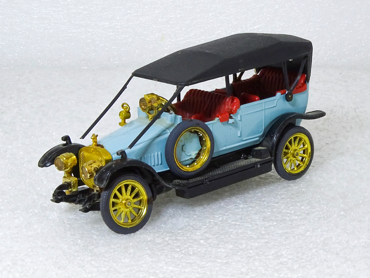 Рис. 2. Модель автомобиля Руссо-Балт С24/40 (А22) до восстановления