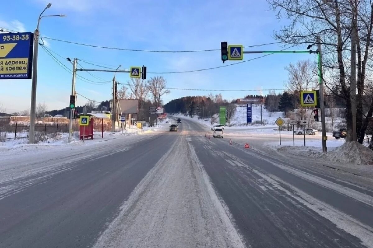    Водитель сбил женщину на пешеходном переходе на трассе под Иркутском