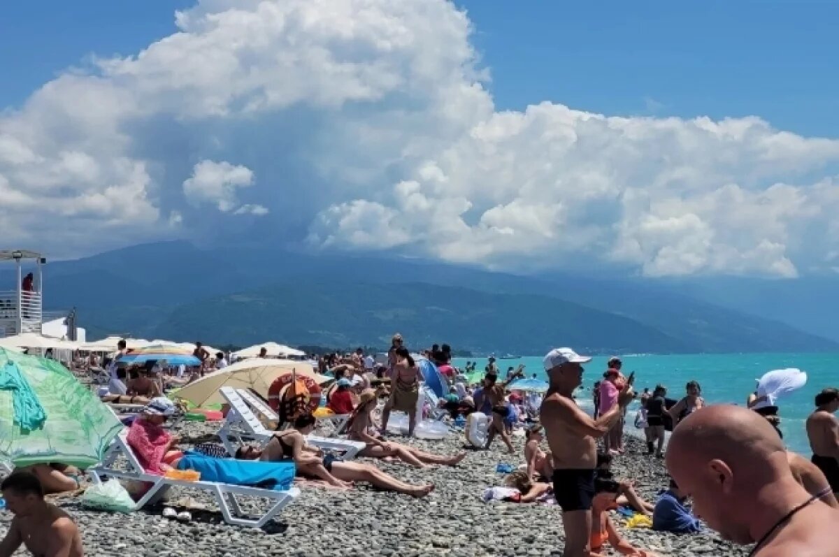    Экологическая катастрофа на Черном море заставила псковичей изменить свои планы