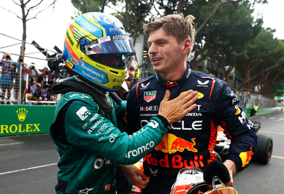    Марк Хьюз: Ферстаппен ведет переговоры с Aston MartinGetty Images / Red Bull Content Pool