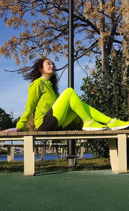 Если вокруг вас много тех, кто часто раздражается, находится в протесте, отвечает агрессией, посмотрите в себя - не убегаете ли вы от своих настоящих чувств.