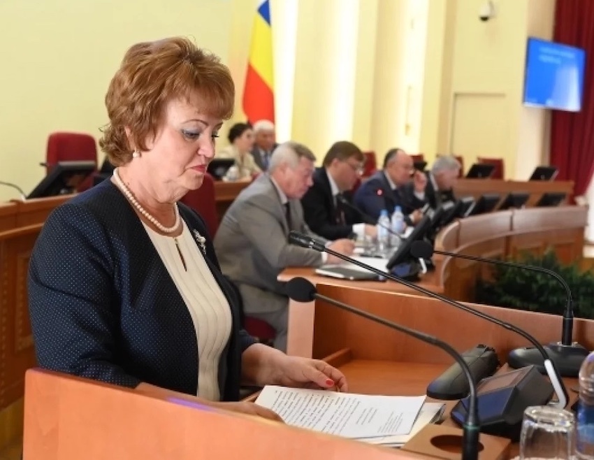 Министр финансов Ростовской области Л. Федотова.