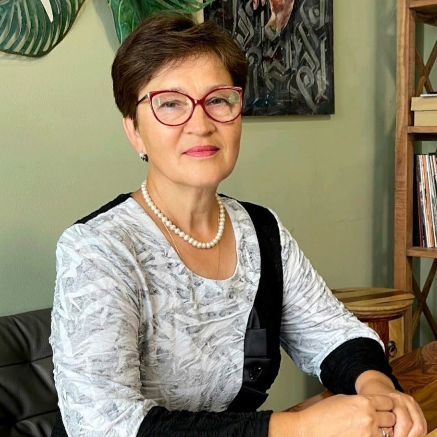 Минеева Е.К.