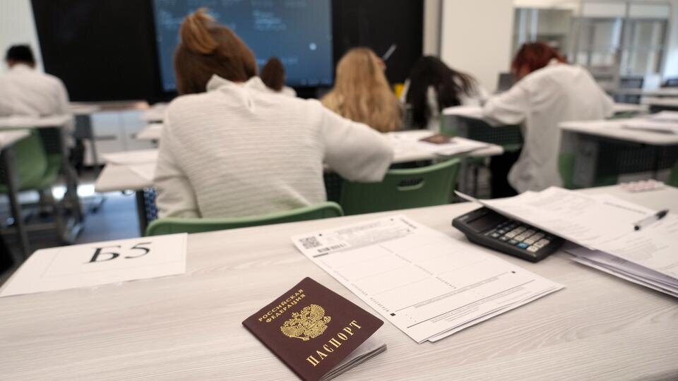     ЕГЭ и ОГЭ – 2025: расписание и секреты эффективной подготовки ИЗВЕСТИЯ/Дмитрий Коротаев