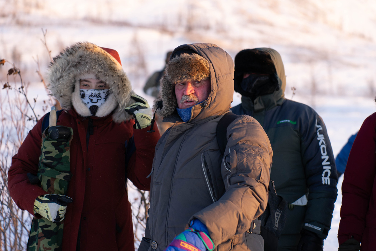 Визуальная оценка ландшафтной обстановки на площадке CALM-R43. Автор фото: Зоя Рогова