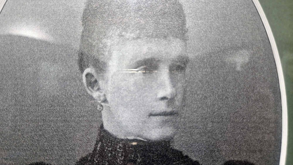 Evgeniya Maximilianovna was a businesslike, energetic and highly educated woman.