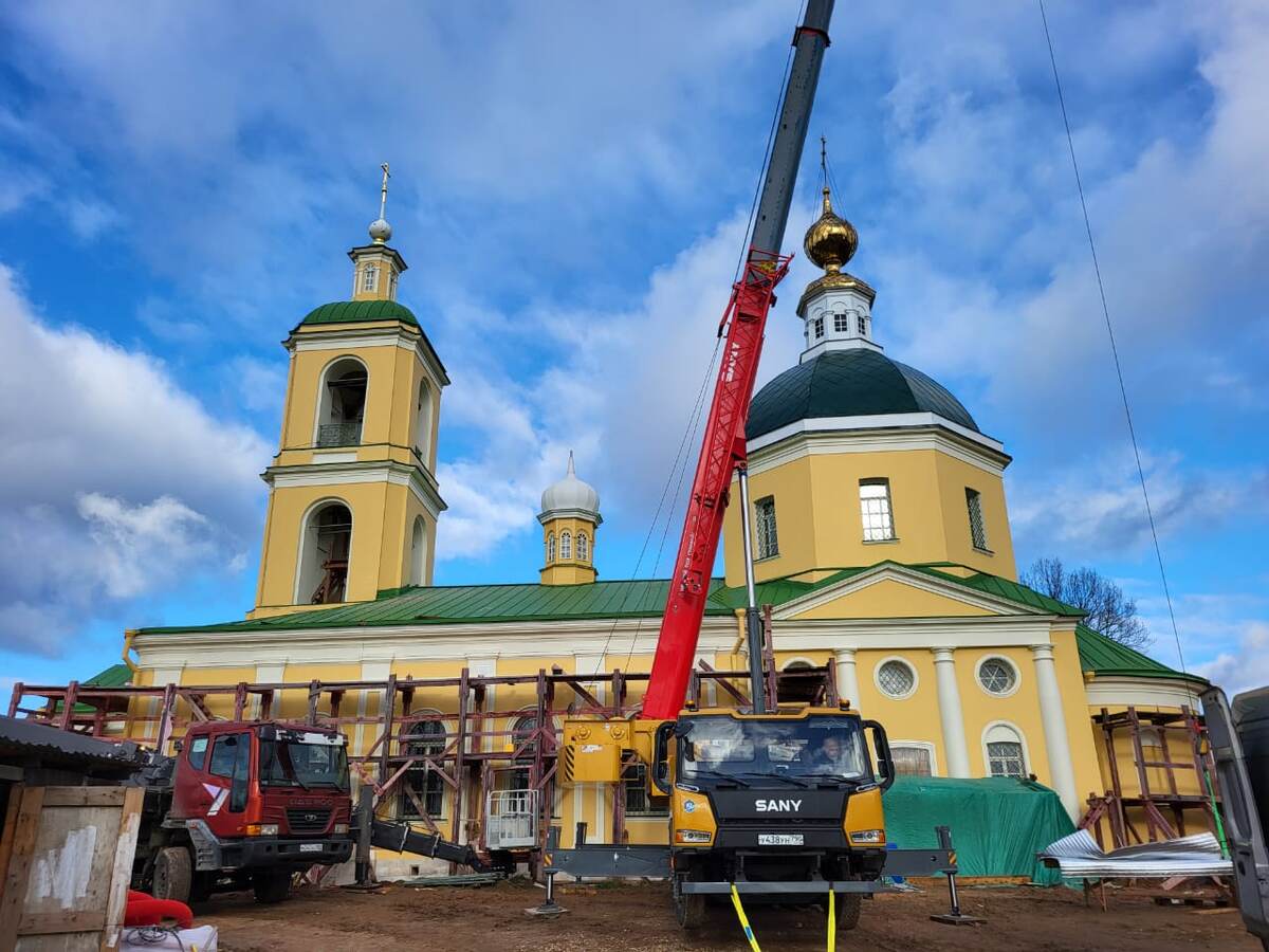 Храм Пресвятой Троицы в Ольявидово