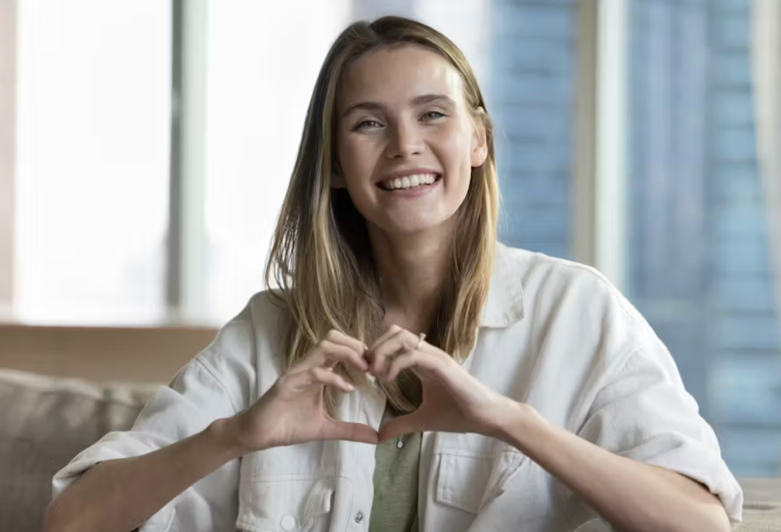 Любовь — одна из самых разнообразных эмоций, и её можно испытывать бесчисленными способами.