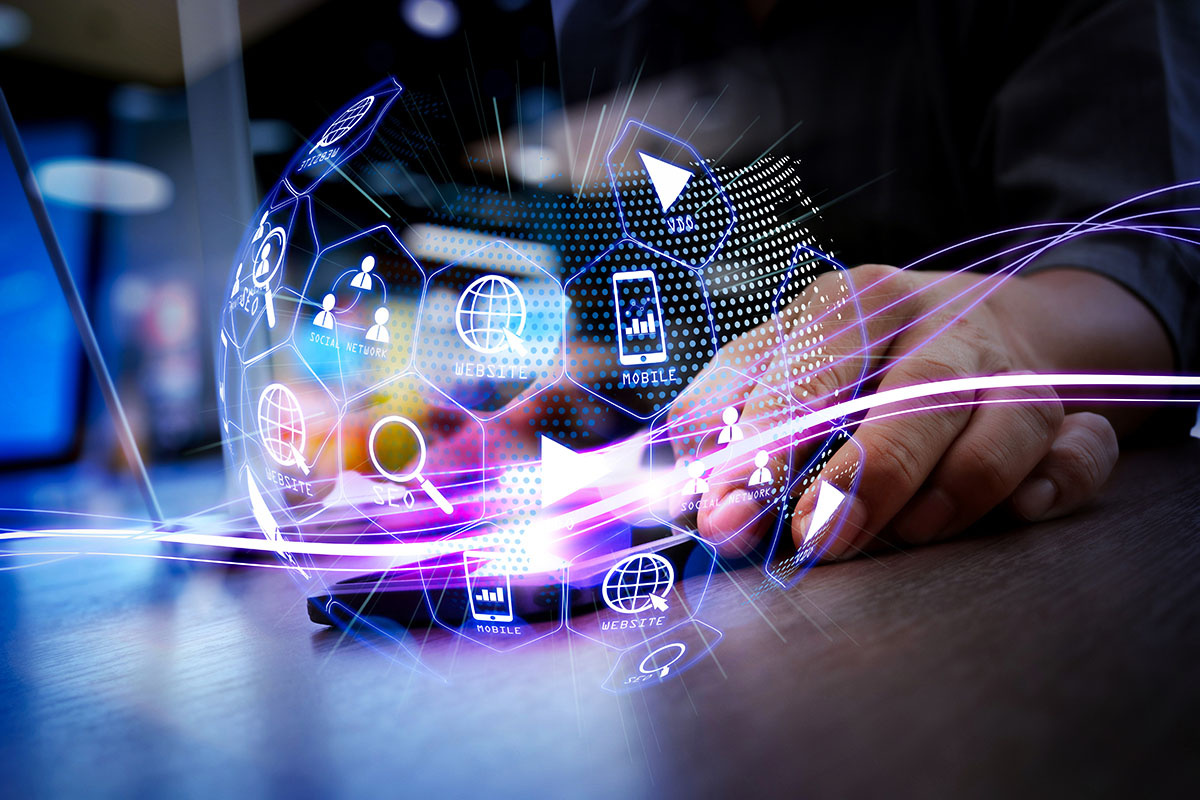    Диджитал-маркетинг выходит за рамки интернета. Источник: Shutterstock