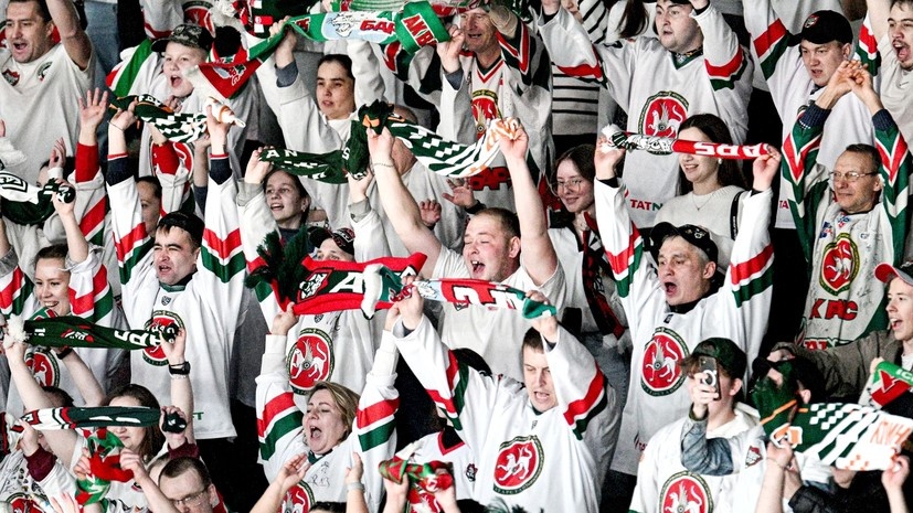     Болельщики «Ак Барса» РИА Новости Максим Богодвид