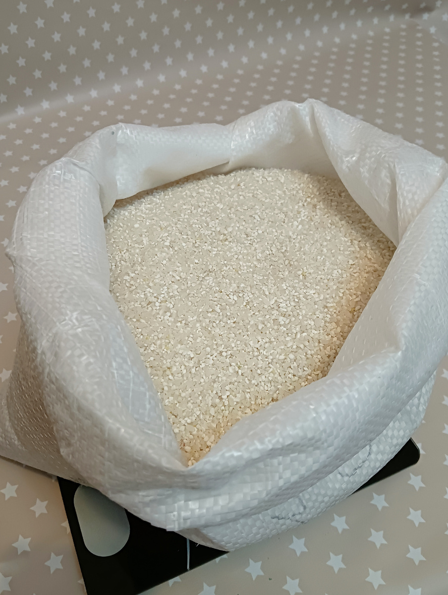 Рис. Продавался как сечка, но больше похож на круглый Краснодарский.