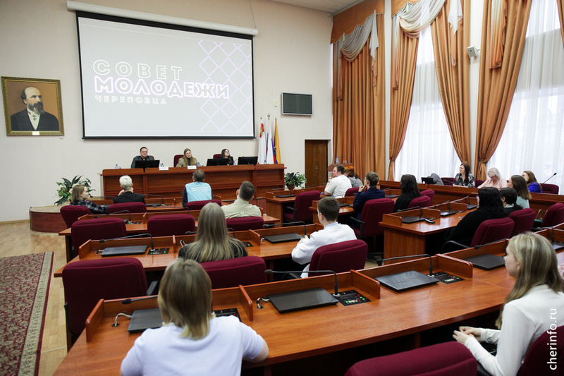    Об этом сообщил временно исполняющий полномочия главы города Николай Сальников на встрече с молодежными организациями Череповца