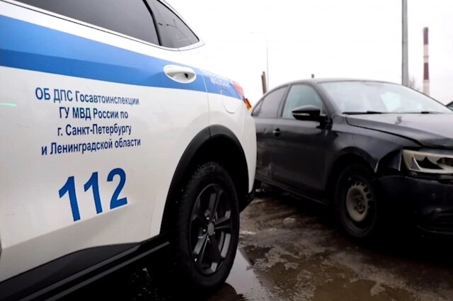    Фото: Пресс-служба ГУ МВД России по Петербургу и Ленобласти/ скриншот видео.