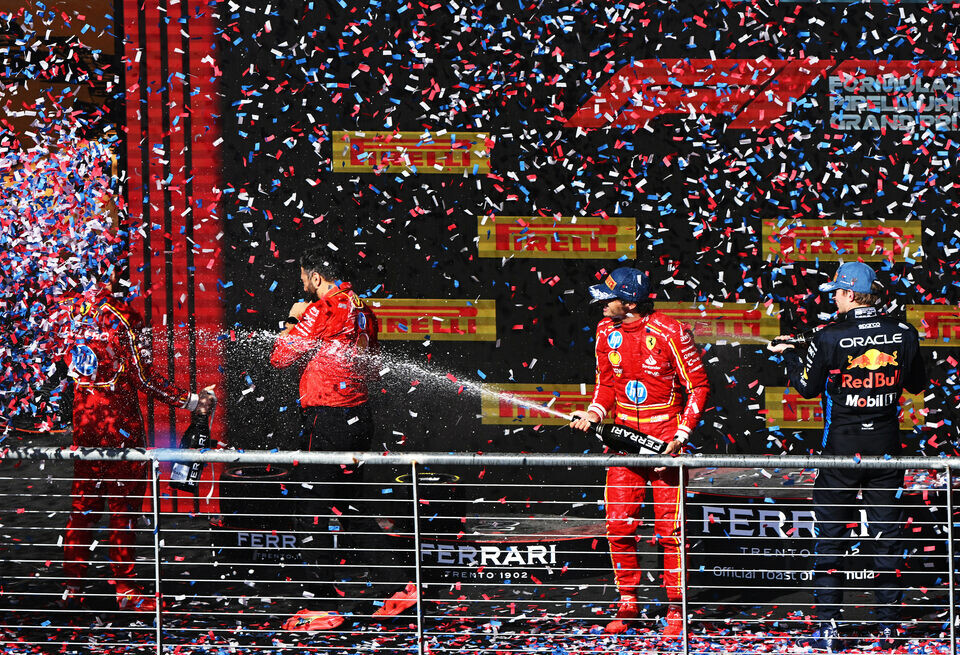    Ferrari больше не будет на подиуме в Формуле 1Getty Images / Red Bull Content Pool