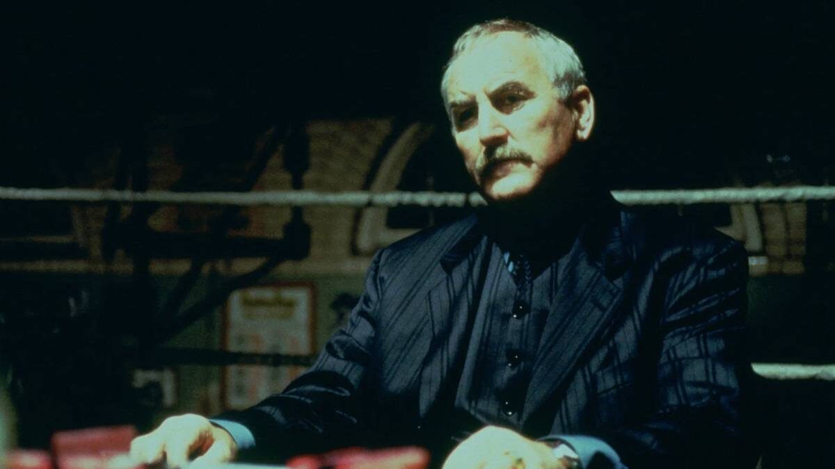    Фото: Карты, деньги, два ствола, 1998 год