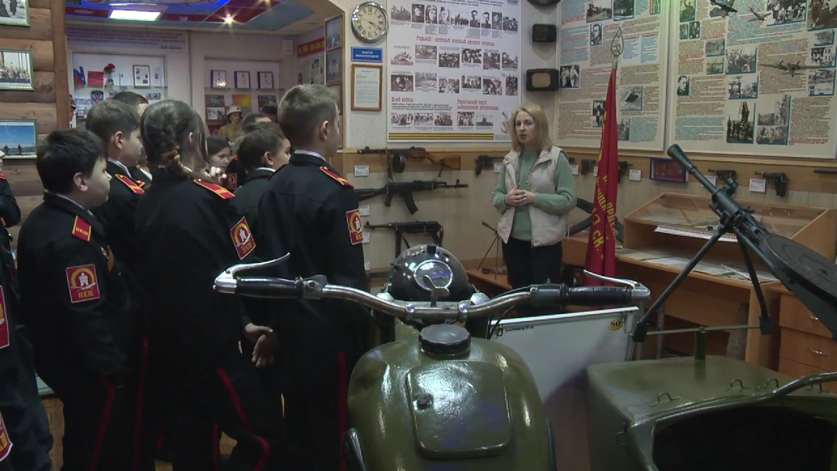    В центре по ГОЧС имени Чуйкова прошла патриотическая акция, посвящённая Году защитника Отечества