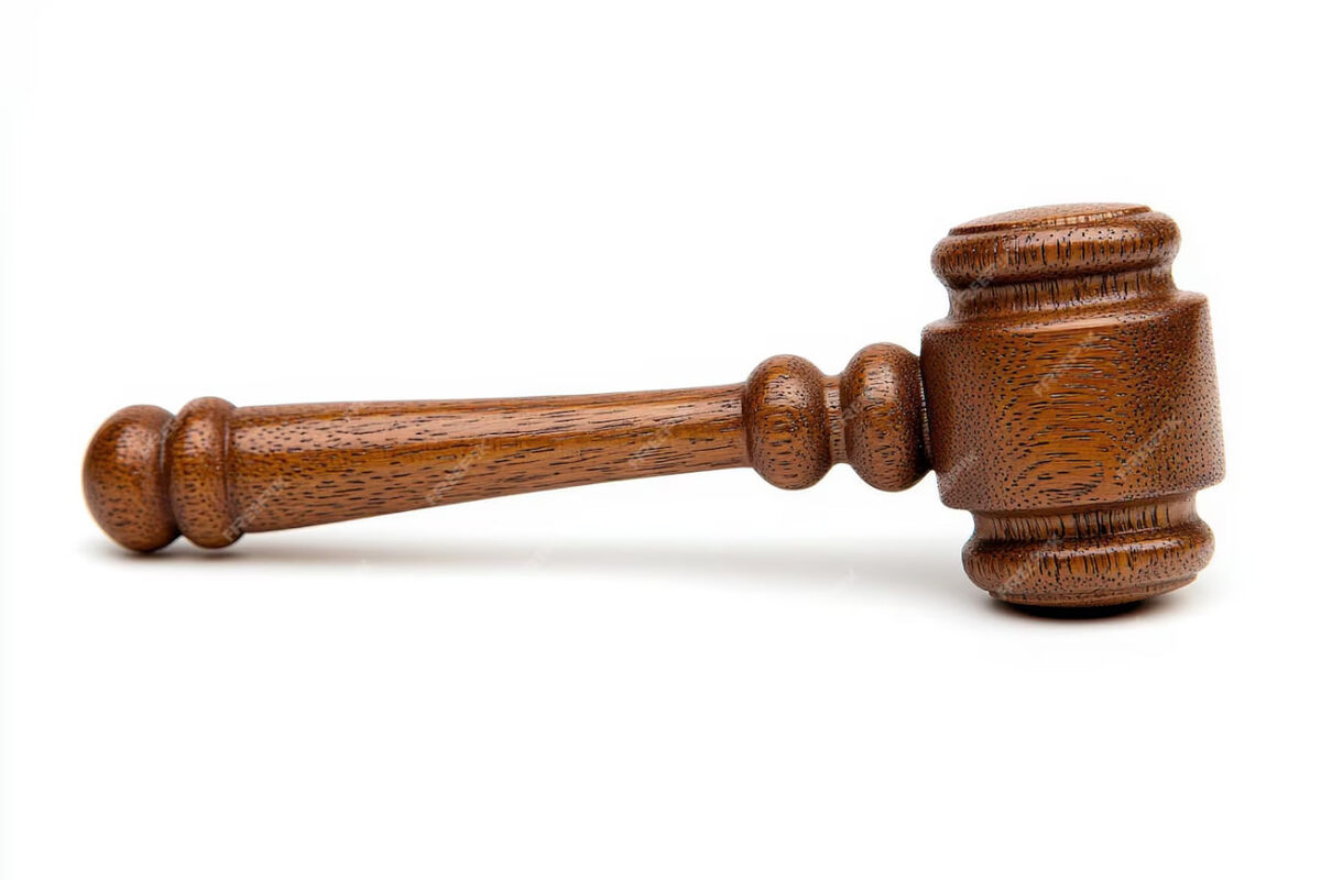    Четыре вакансии открылись для судей в Воронежской области взято с сайта freepik.com