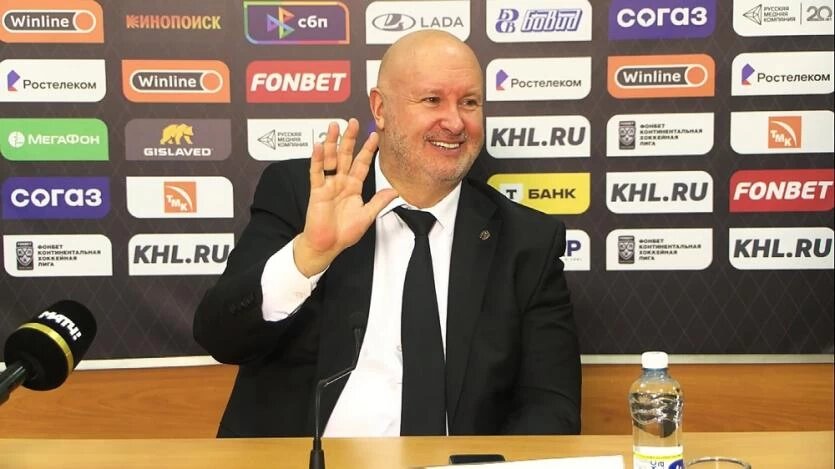 Фото: ХК «Трактор» и Константин Шайбанутый