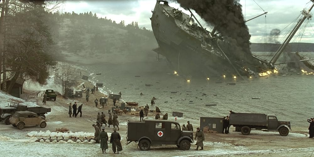 Кадр из фильма «Max Manus». Режиссер: Йоаким Рённинг. Производство: B & T Film, Det Danske Filminstitut, Eurimages, Filmkameratene, Miso Film, Nordisk Film- & TV-Fond, Norsk Filminstitutt, Roenbergfilm. Прокат: Каравелла DDC