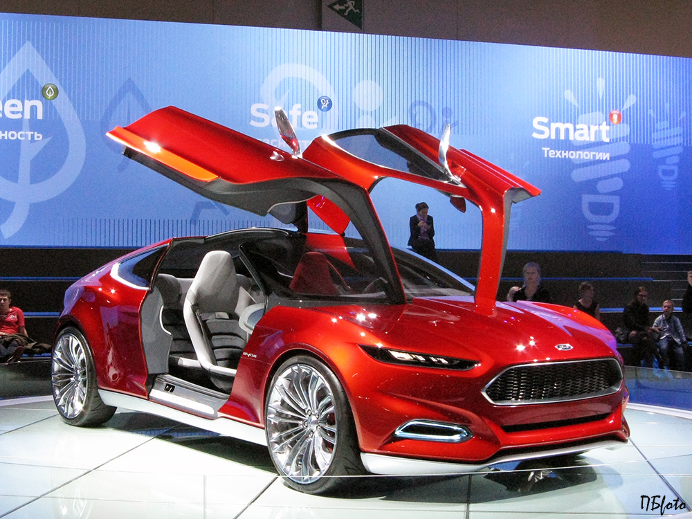Концепт-кар Ford Evos