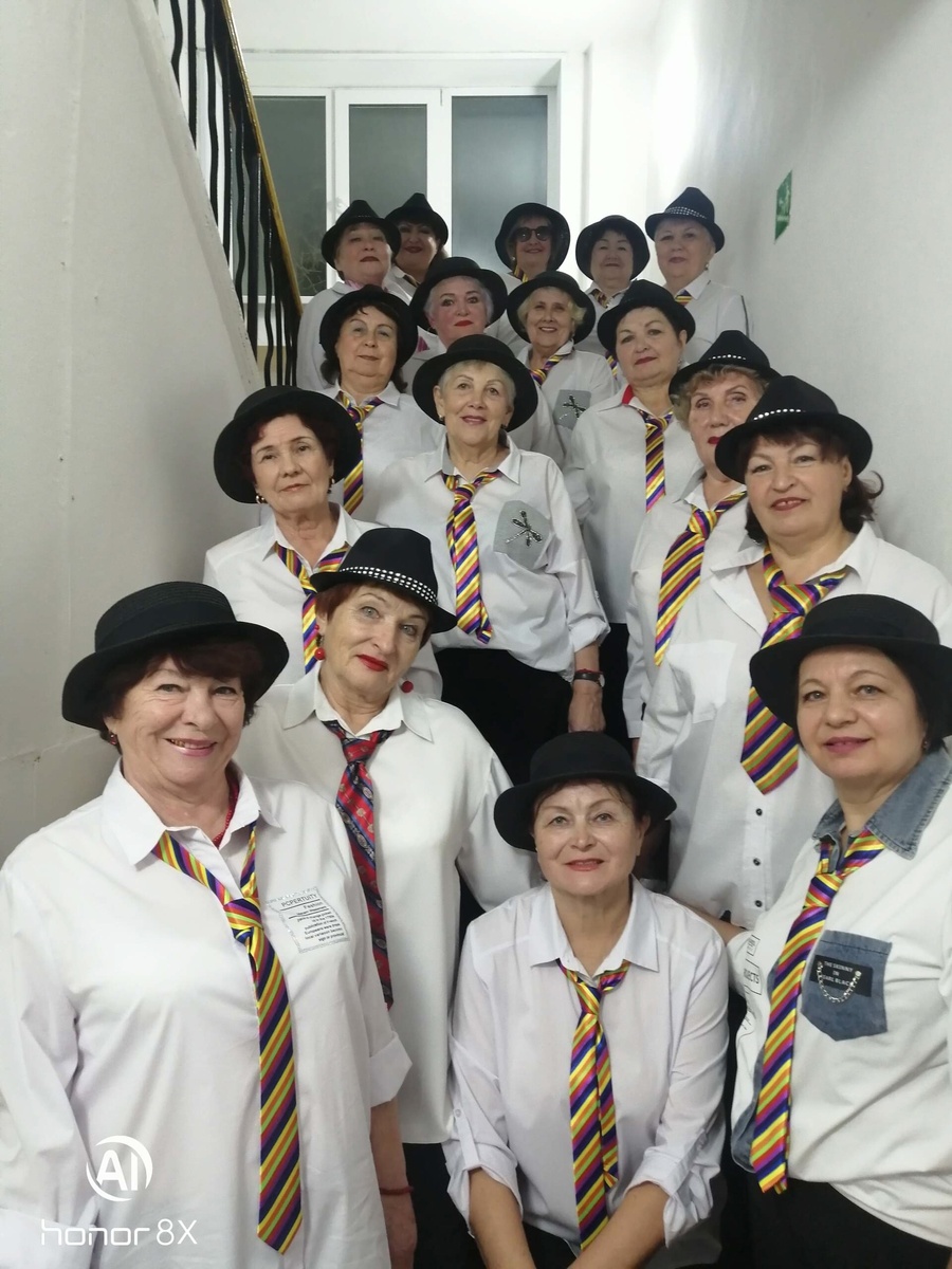 Выступают в концертах