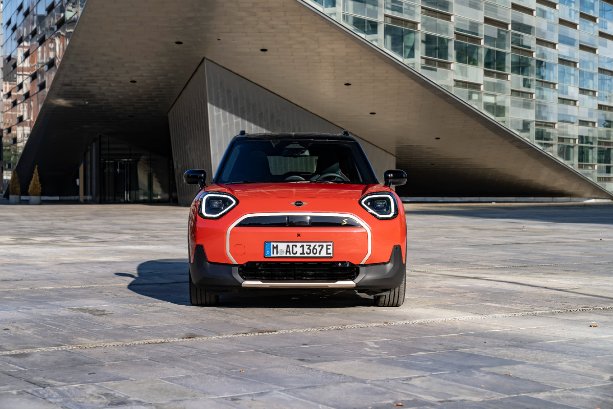 MINI ACEMAN. Листайте галерею.