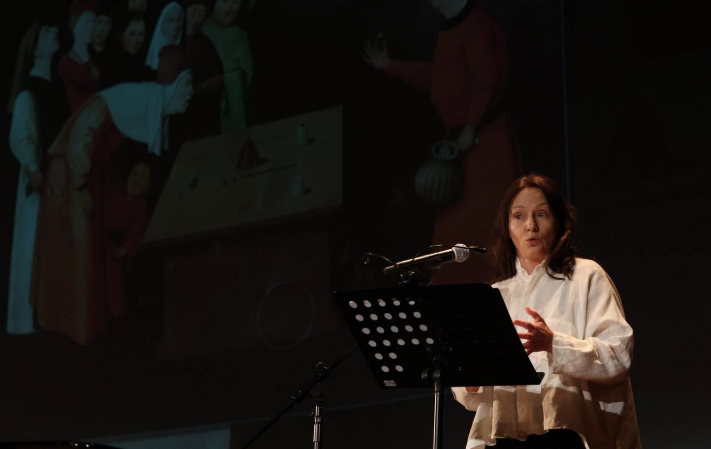 "Тэффи со скрипкой"