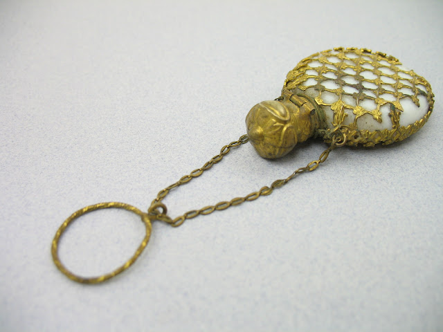 Пузырёк для соли